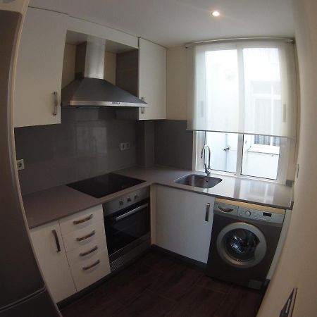 Coqueto Apartamento De 2 Habitaciones En Zona Estacion Tren La Coruña Esterno foto